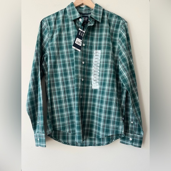 GAP Other - NWT Gap Casual Mens Shirt